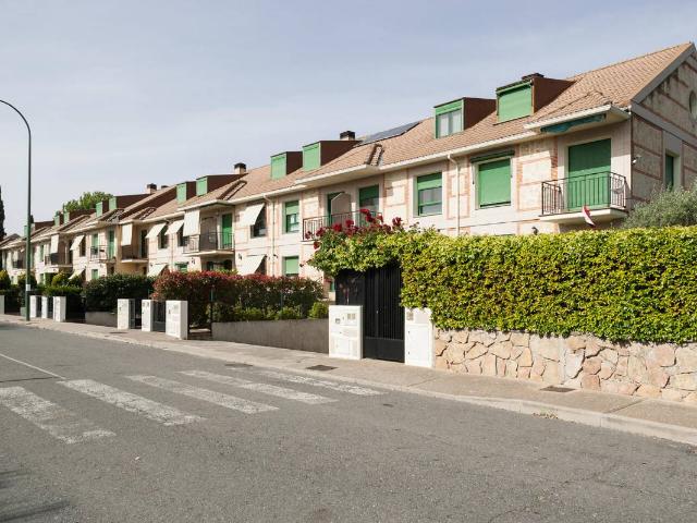 Casa chalet en Venta en Villamayor