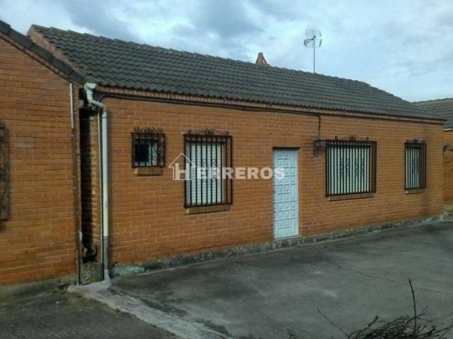 Casa chalet en Venta en Villamediana de Iregua