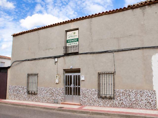 Casa chalet en Venta en Villaminaya