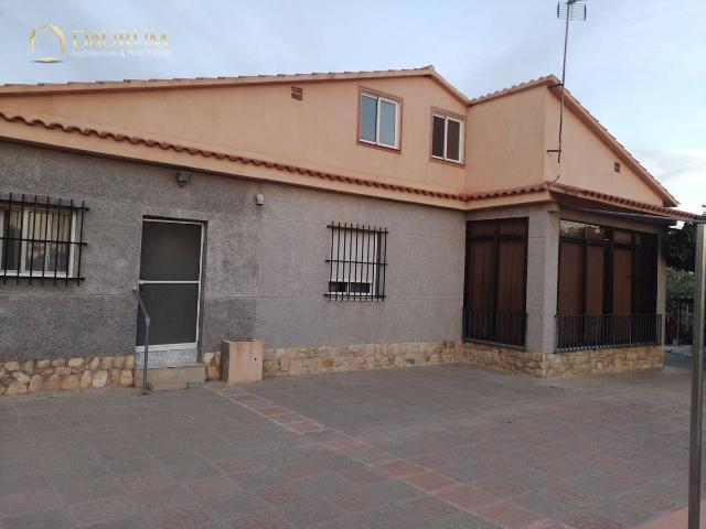 Casa chalet en Venta en Villamontes Boqueres