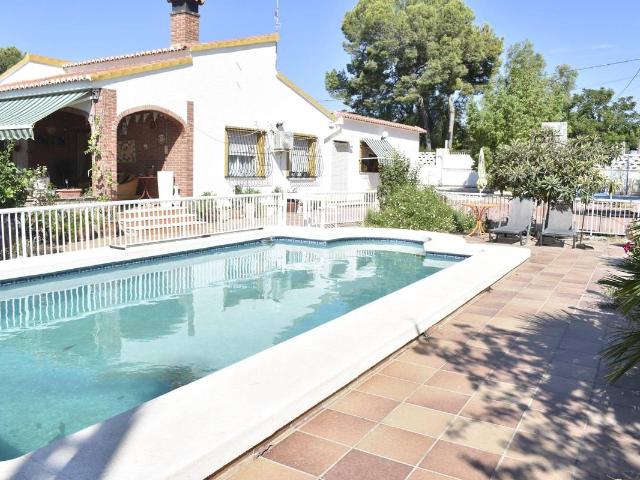 Casa chalet en Venta en Villamontes Boqueres
