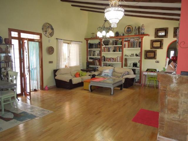 Casa chalet en Venta en Villamontes Boqueres