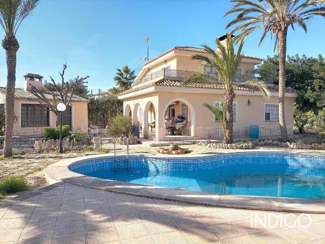 Casa chalet en Venta en Villamontes Boqueres