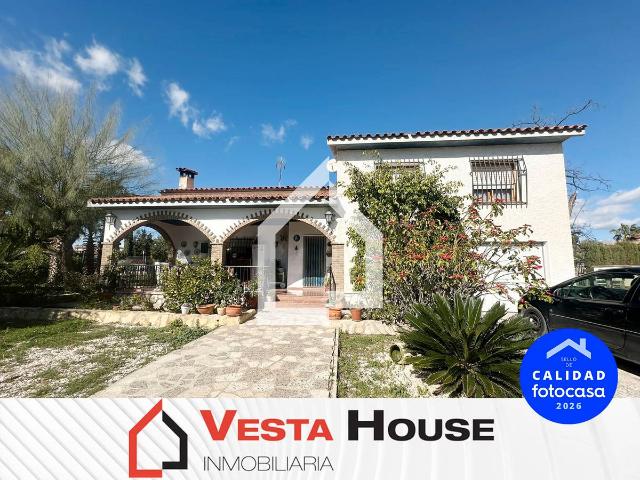Casa chalet en Venta en Villamontes Boqueres