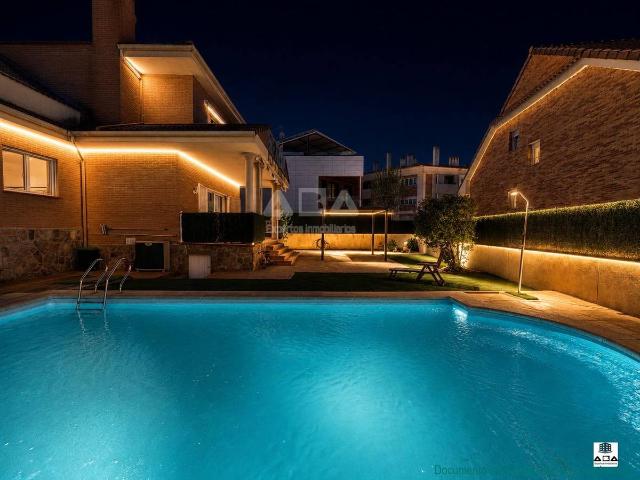 Casa chalet en Venta en Villanueva de la Cañada ciudad