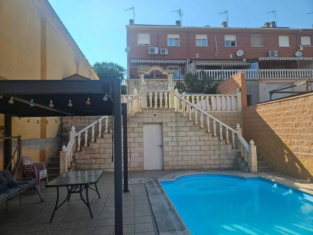 Casa chalet en Venta en Villanueva de la Torre