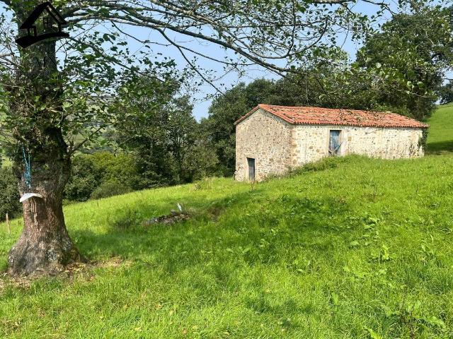 Casa chalet en Venta en Villacarriedo