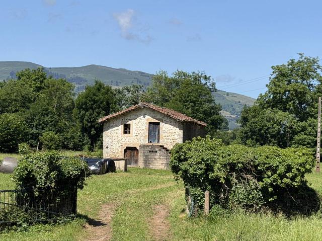 Casa chalet en Venta en Villacarriedo