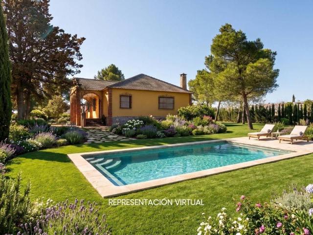 Casa chalet en Venta en Villafranca de los Caballeros
