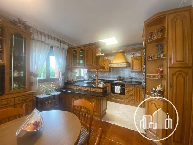 Casa chalet en Venta en Villarcayo de Merindad de Castilla la Vieja