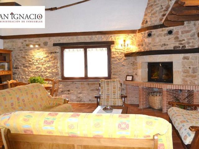 Casa chalet en Venta en Villarcayo de Merindad de Castilla la Vieja