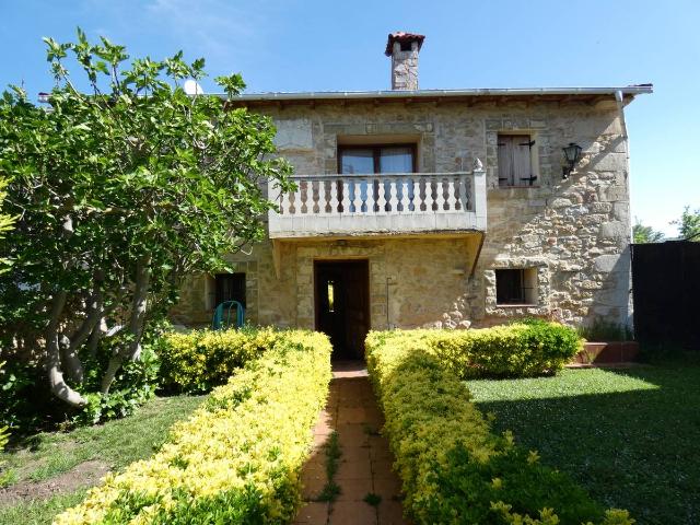 Casa chalet en Venta en Villarcayo de Merindad de Castilla la Vieja