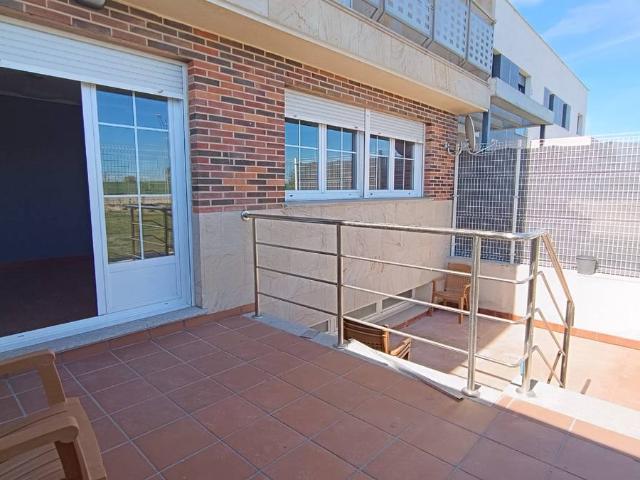 Casa chalet en Venta en Villares de la Reina