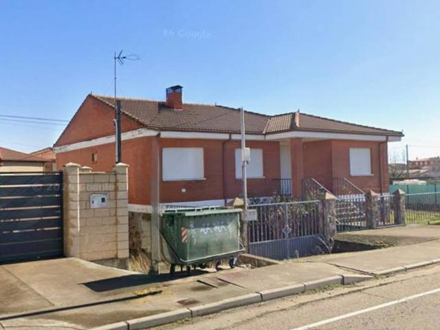 Casa chalet en Venta en Villares de Órbigo