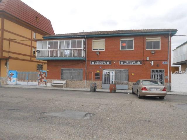 Casa chalet en Venta en Villasabariego