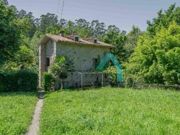 Casa chalet en Venta en Villaviciosa Amandi