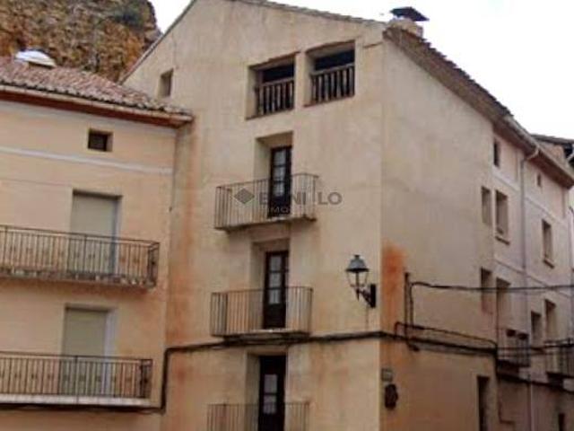 Casa chalet en Venta en Villel