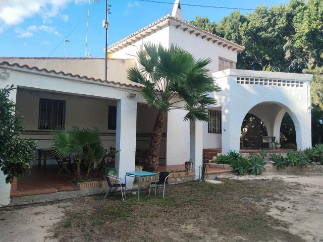 Casa chalet en Venta en Vistahermosa