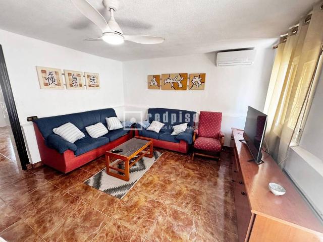 Casa chalet en Venta en Vistalegre