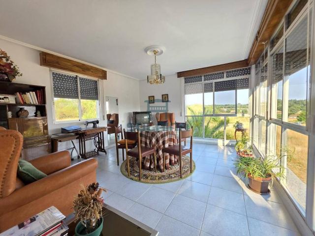 Casa chalet en Venta en Xunqueira de Ambía