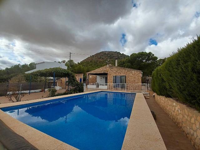 Casa chalet en Venta en Yecla
