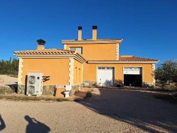 Casa chalet en Venta en Yecla