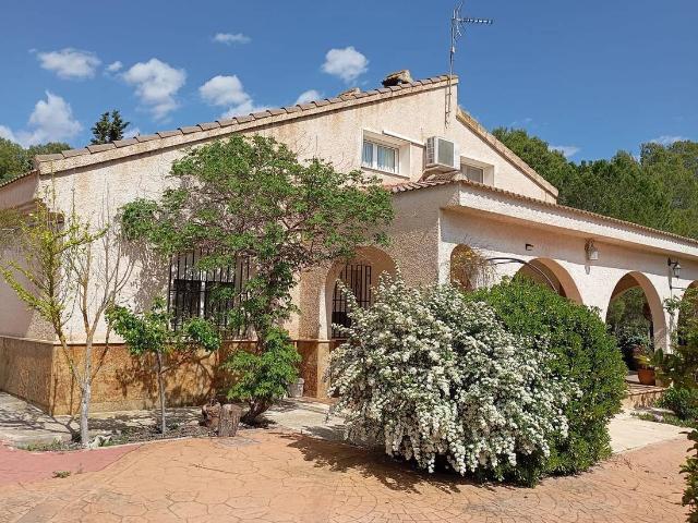 Casa chalet en Venta en Yecla