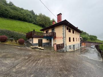 Casa chalet en Venta en Zaldibia
