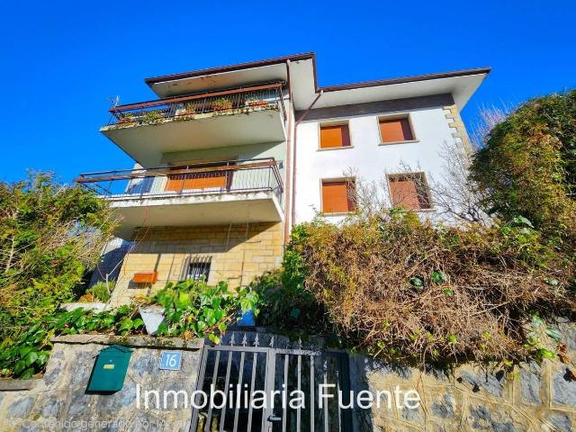Casa chalet en Venta en Zalla