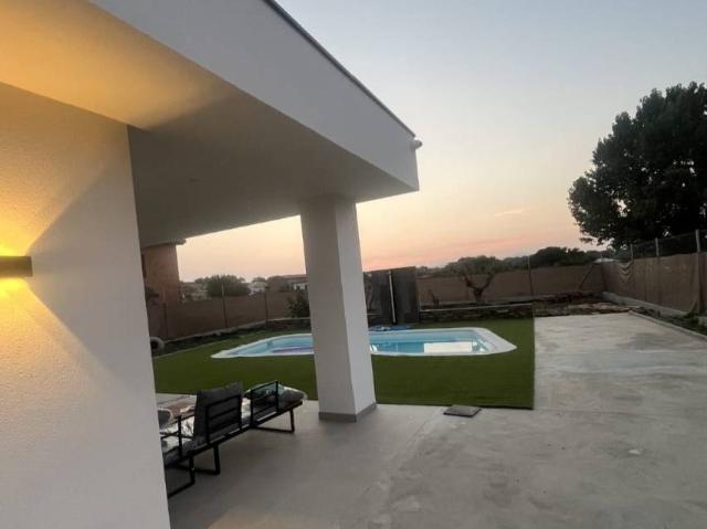 Casa chalet en Venta en Zarza de Granadilla