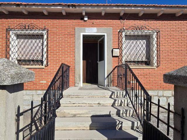 Casa chalet en Venta en Zarzuela del Monte