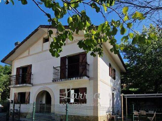Casa chalet en Venta en Dima