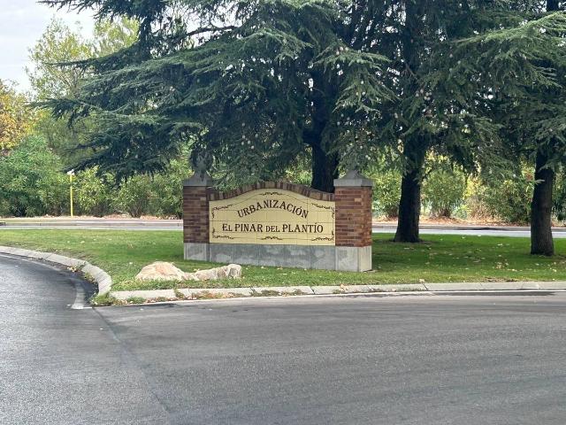 Casa chalet en Venta en Zona Monte El Pilar