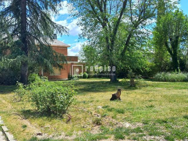 Casa chalet en Venta en Zona Norte
