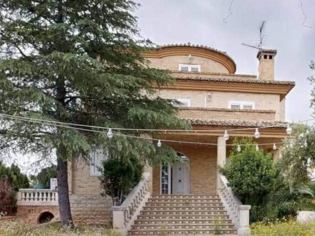 Casa chalet en Venta en Zona Avenida Alta Auditorio