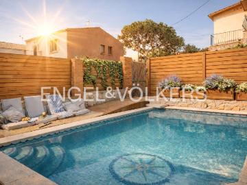 Casa chalet en Venta en Zona Alta