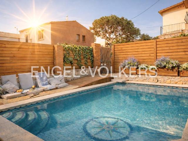 Casa chalet en Venta en Zona Alta