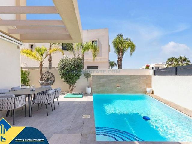 Casa chalet en Venta en Zona Carrefour Urbanizaciones