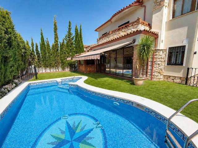 Casa chalet en Venta en Zona de la Vega