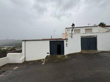 Villa en venta en Puerto de la Torre