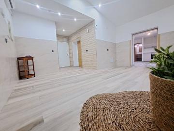 Plaça de l'Agricultura, N'oriol, Can Vallhonrat, Barcelona, Cataluña, Cataluña