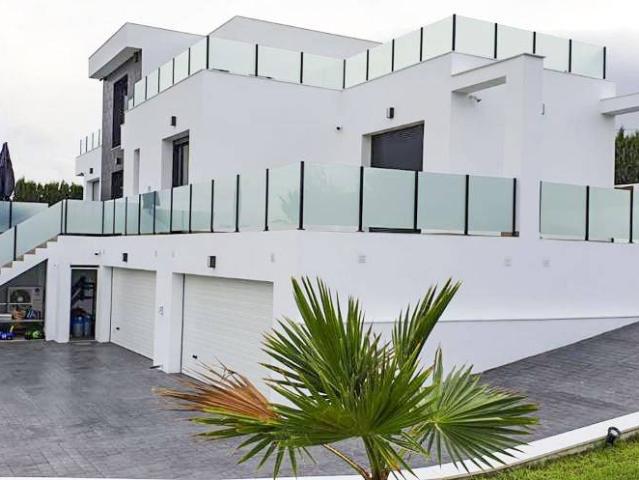 Casa chalet en Venta en Zona Pueblo