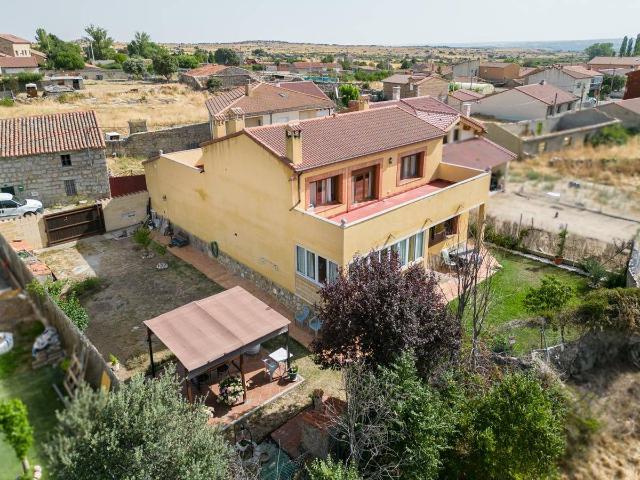Casa chalet en Venta en Zona Rural