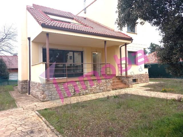 Casa chalet en Venta en Zona Rural