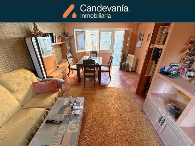 Casa chalet en Venta en Zuera