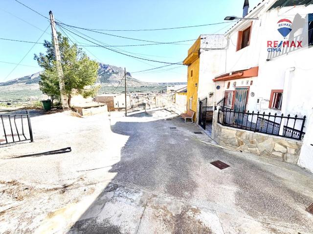 Casa chalet en Venta en Zújar