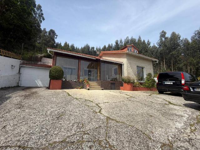 Casa chalet en Venta en A Malata Catabois Ciudad Jardín