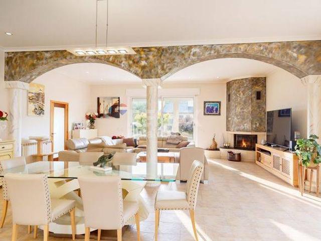 Casa chalet en Venta en A Cañiza
