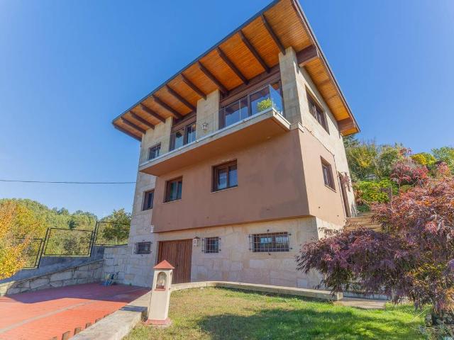 Casa chalet en Venta en A Cañiza