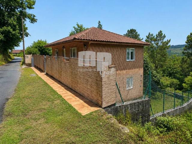 Casa chalet en Venta en A Cañiza